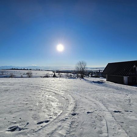 Apartamento Okno Na Gory Klikuszowa Exterior foto
