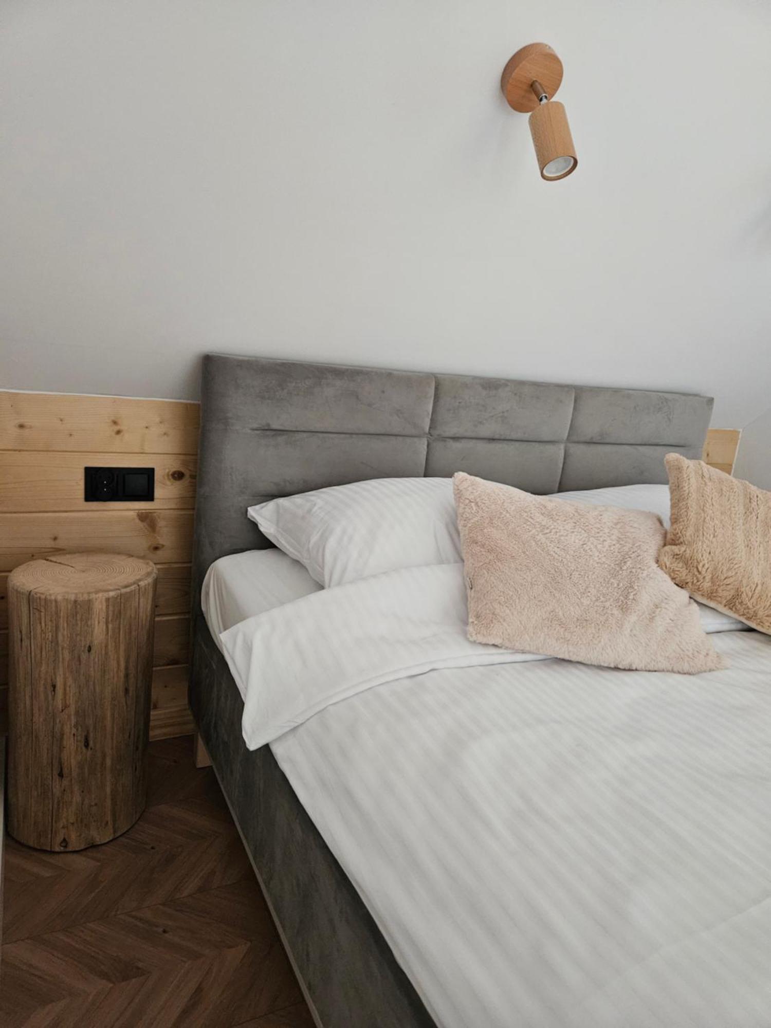 Apartamento Okno Na Gory Klikuszowa Exterior foto